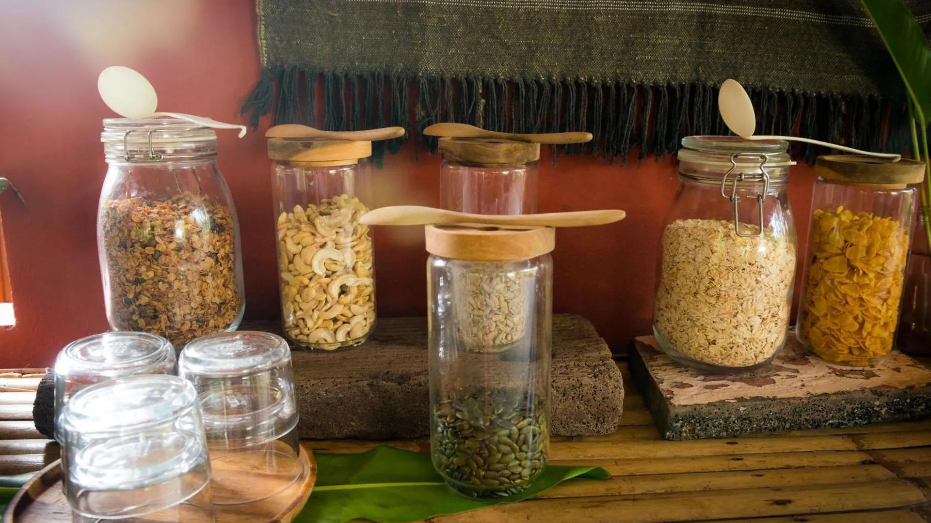 Oasis Yoga Bungalows Ko Lanta 2*,  タイ王国