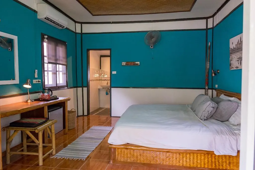Oasis Yoga Bungalows Ko Lanta ゲストハウス