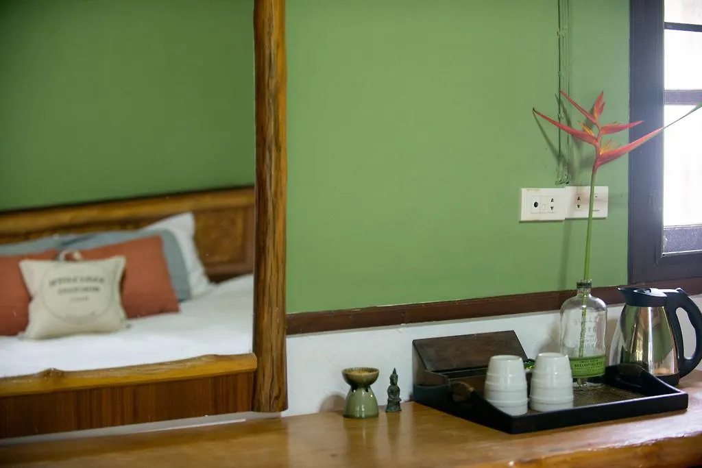 ** Guest house Oasis Yoga Bungalows Koh Lanta Thailand
